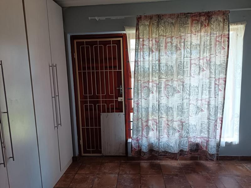 2 Bedroom Property for Sale in Albertinia Western Cape